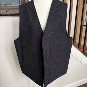 Filson Charcoal Gray Mackinaw Wool Vest